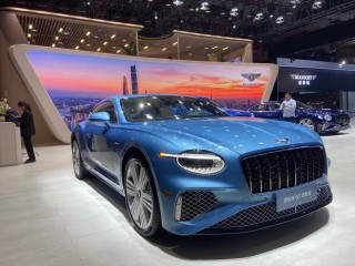 最贵的几款新车都在这里了｜2025上海车展