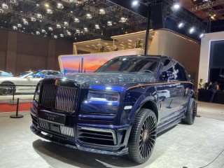 最贵的几款新车都在这里了｜2025上海车展